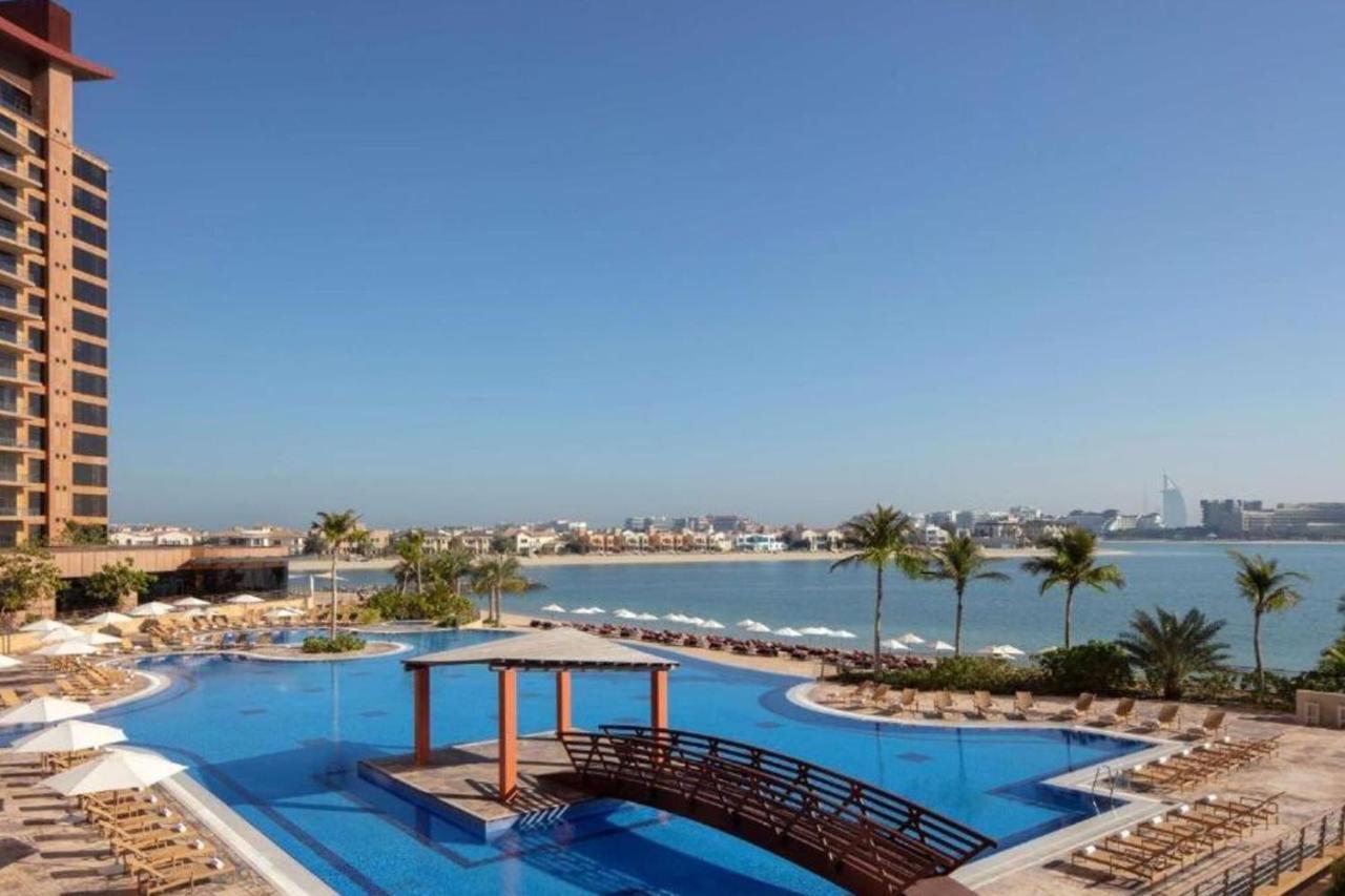 Exclusive Luxury 4 Bedroom Palm Penthouse *