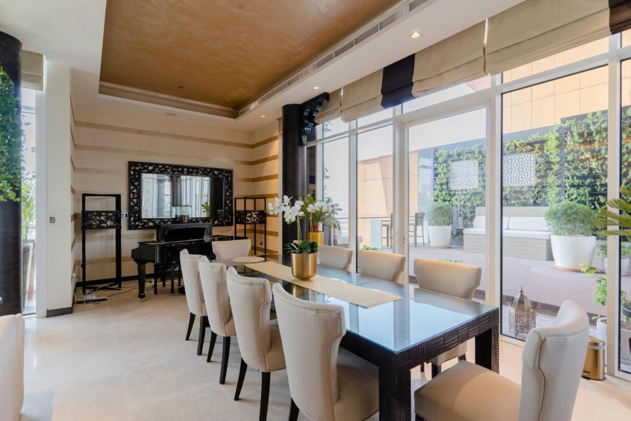 Exclusive Luxury 4 Bedroom Palm Penthouse