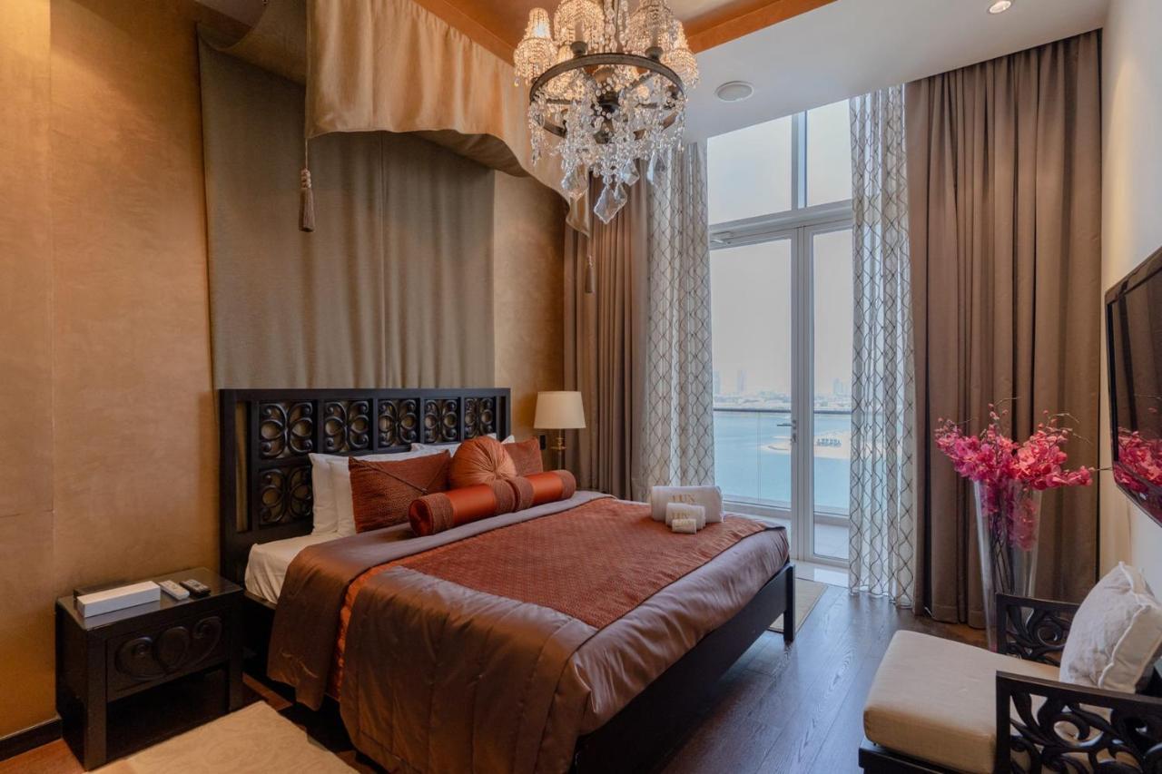 Apartment Exclusive Luxury 4 Bedroom Palm Penthouse *