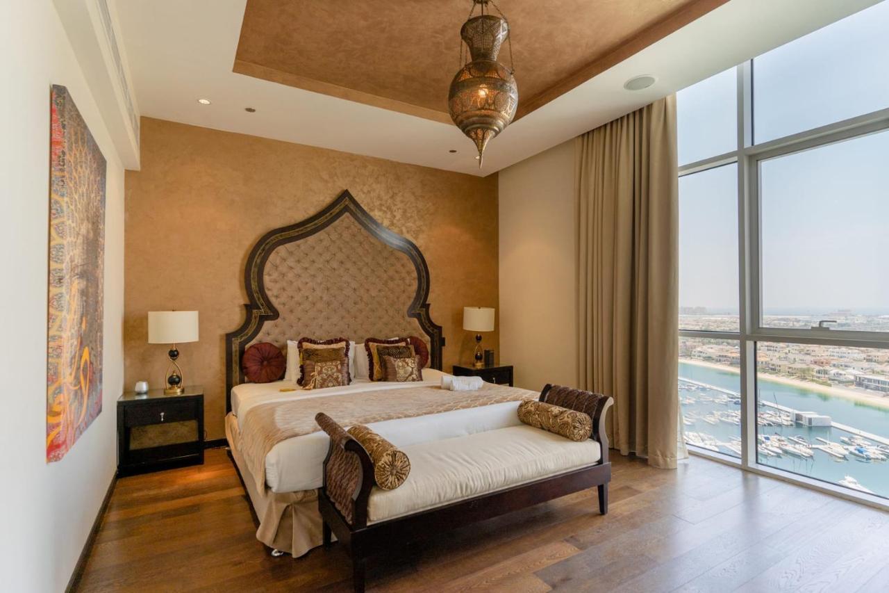 Exclusive Luxury 4 Bedroom Palm Penthouse * Dubai