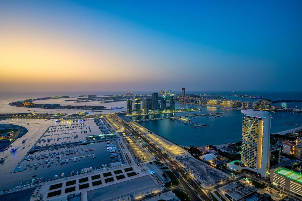 Marriott Harbour And Dubai