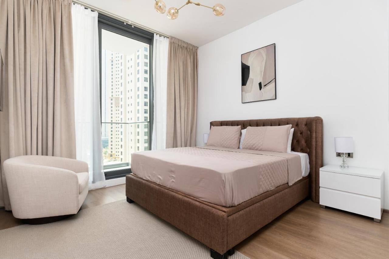 New In Marina With Balcony And Sea View *