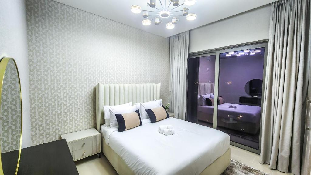 By Latinem Luxury 2br Holiday Cvr B407 Near Burj Khalifa Dubai