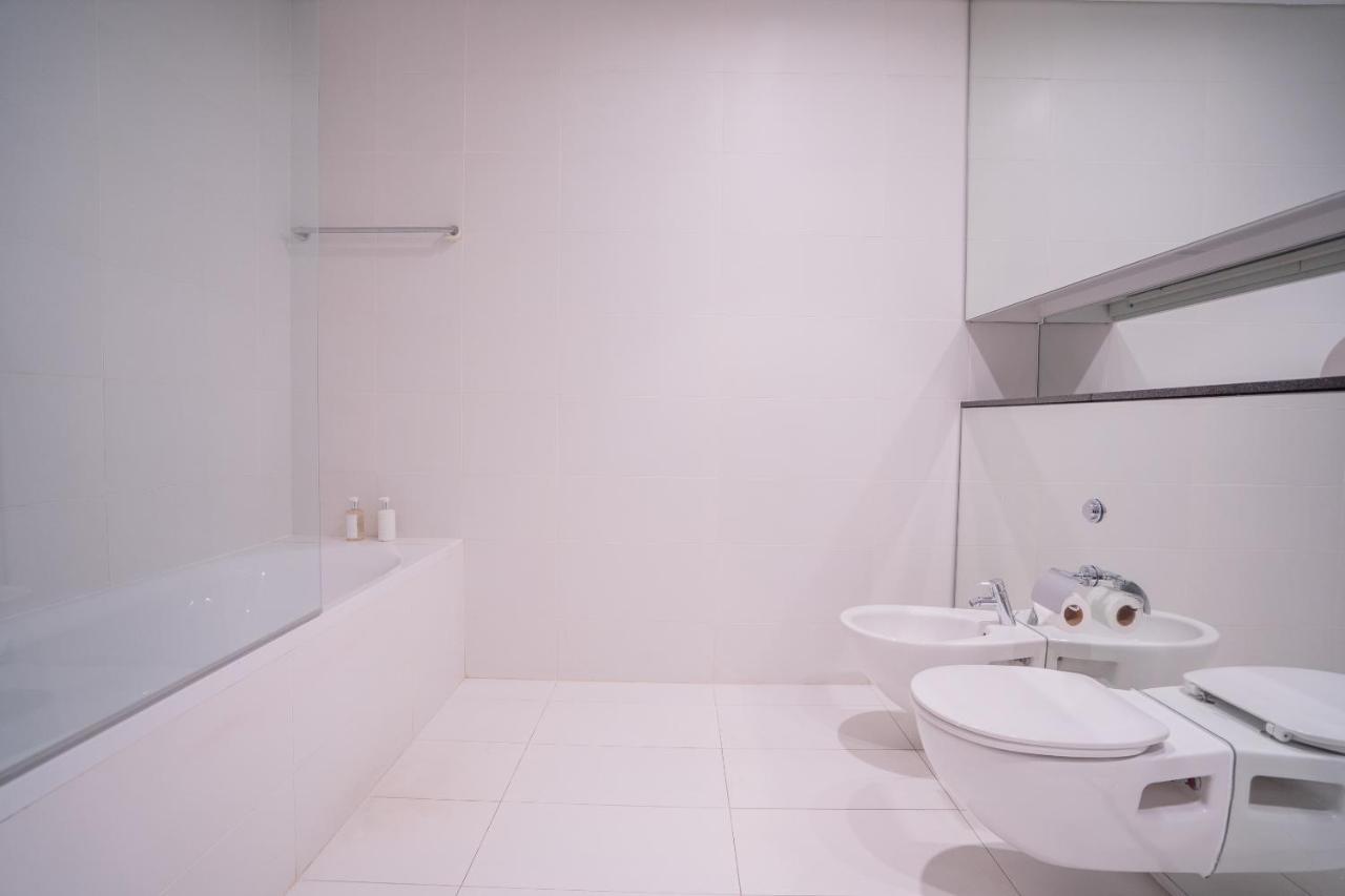 Nasma Luxury - Exquisite Hideaway With Awe-ins Burj Khalifa Views Apartment Dubai