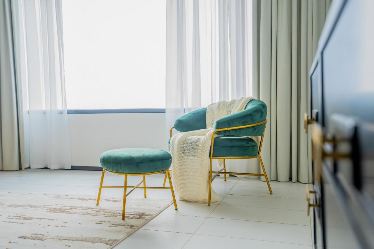 Nasma Luxury - Exquisite Hideaway With Awe-ins Burj Khalifa Views Apartment Dubai