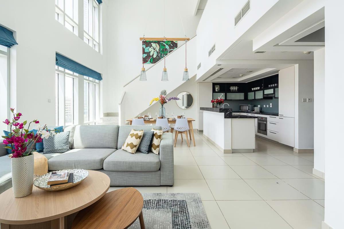 Apartment Frank Porter - The Lofts Dubai
