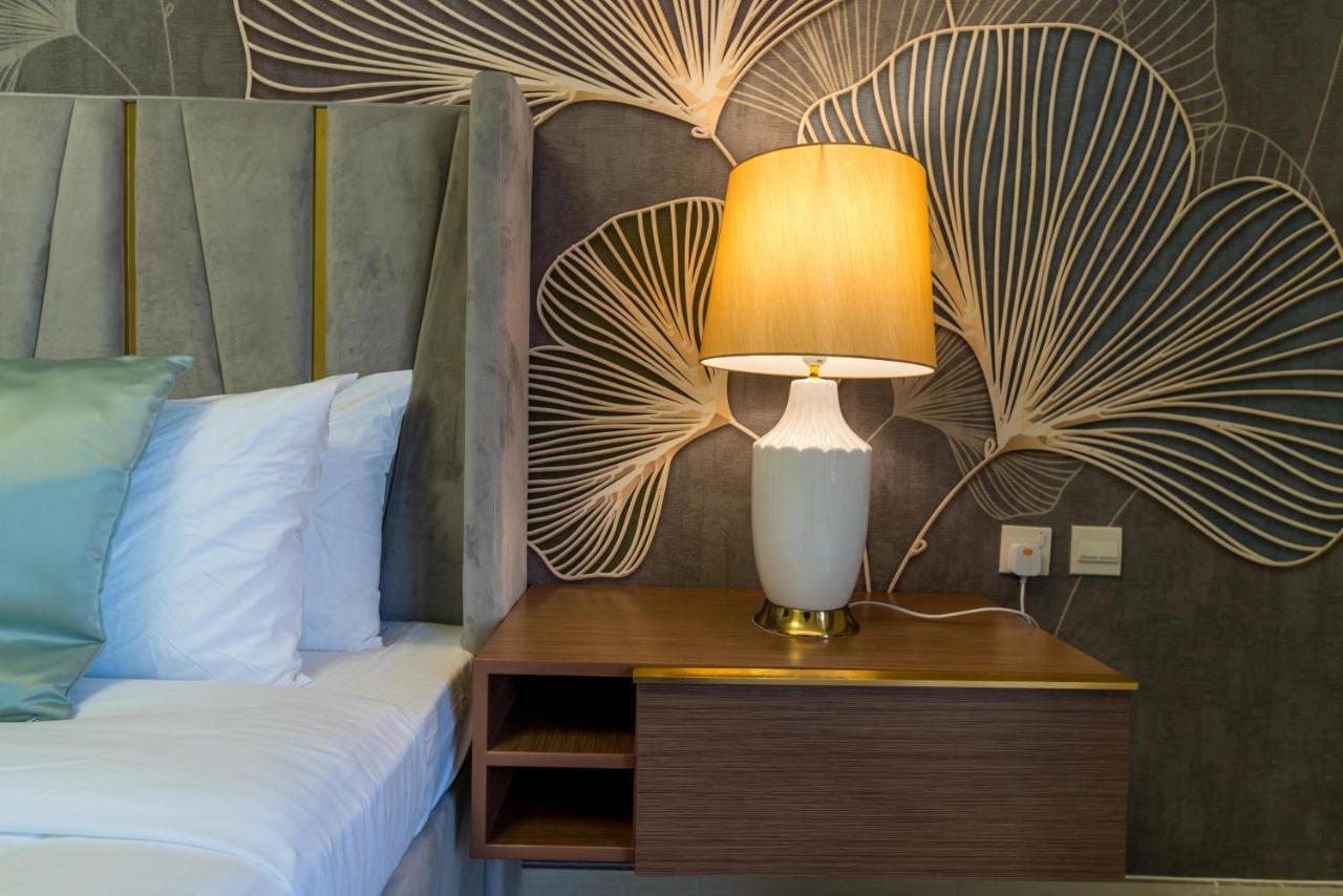 Apartment Simply Comfort In Sarai Palm Jumeirah *