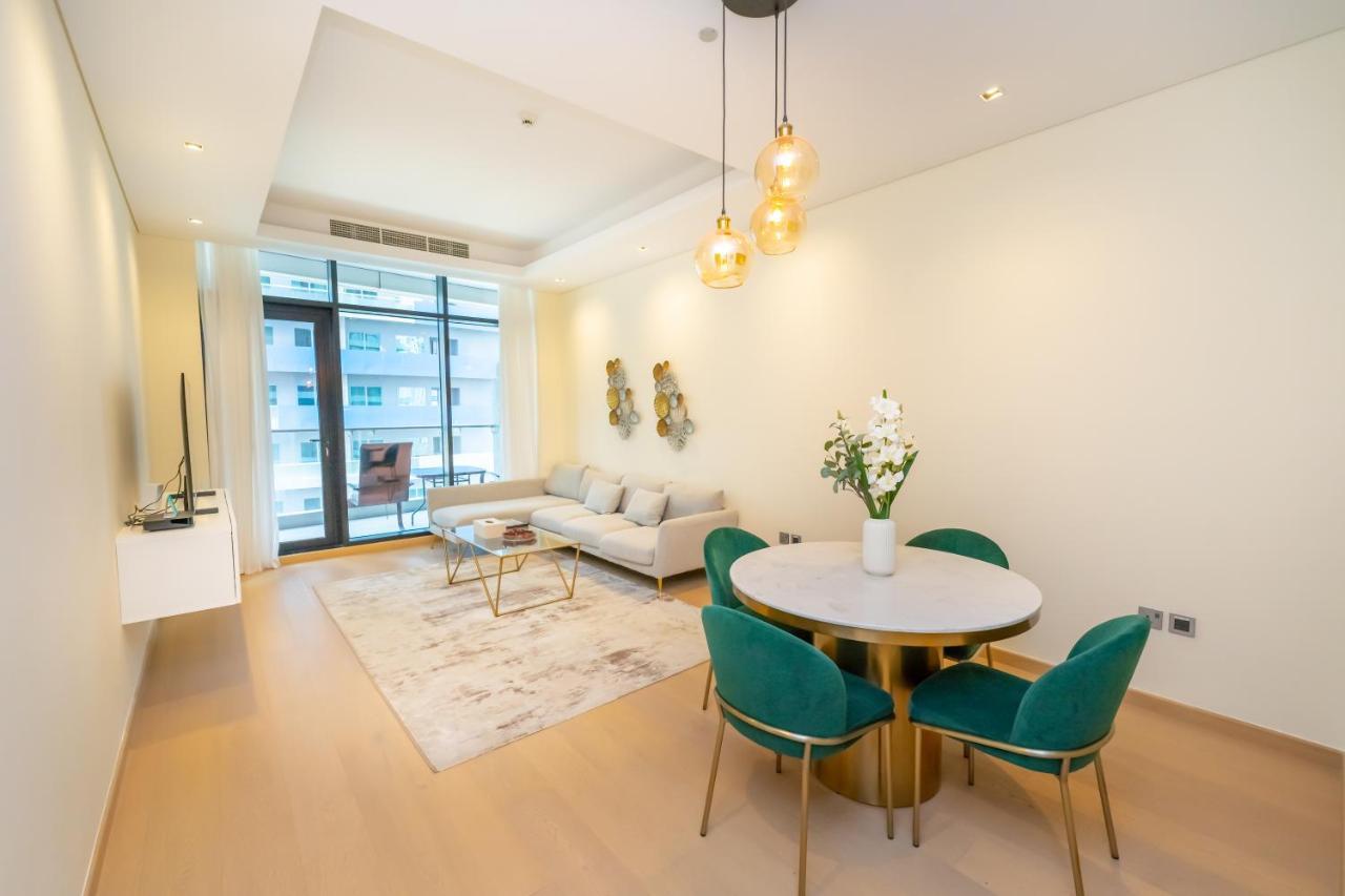 Fam Living - Rp Heights - 3 Mins Walk To Burj Khalifa & Mall Downtown Apartment Dubai