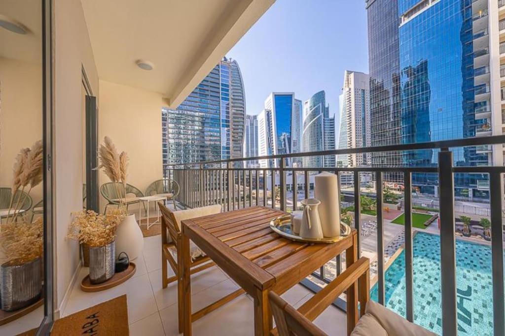 Damac Zada Tower Downtown Modernes Im Zentrum Apartment Dubai