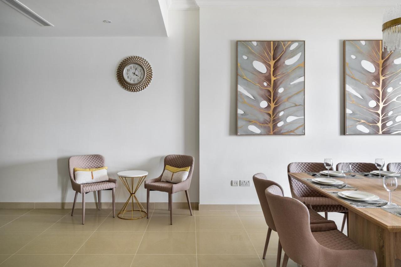 Simply Comfort In Sarai Palm Jumeirah Apartment Dubai