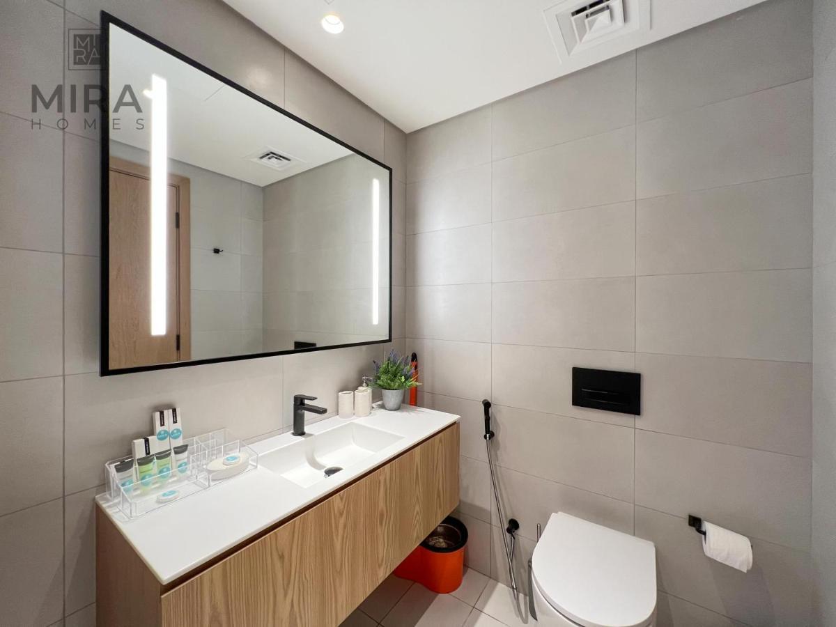 Mira - Serviced Studio In Marquise Square