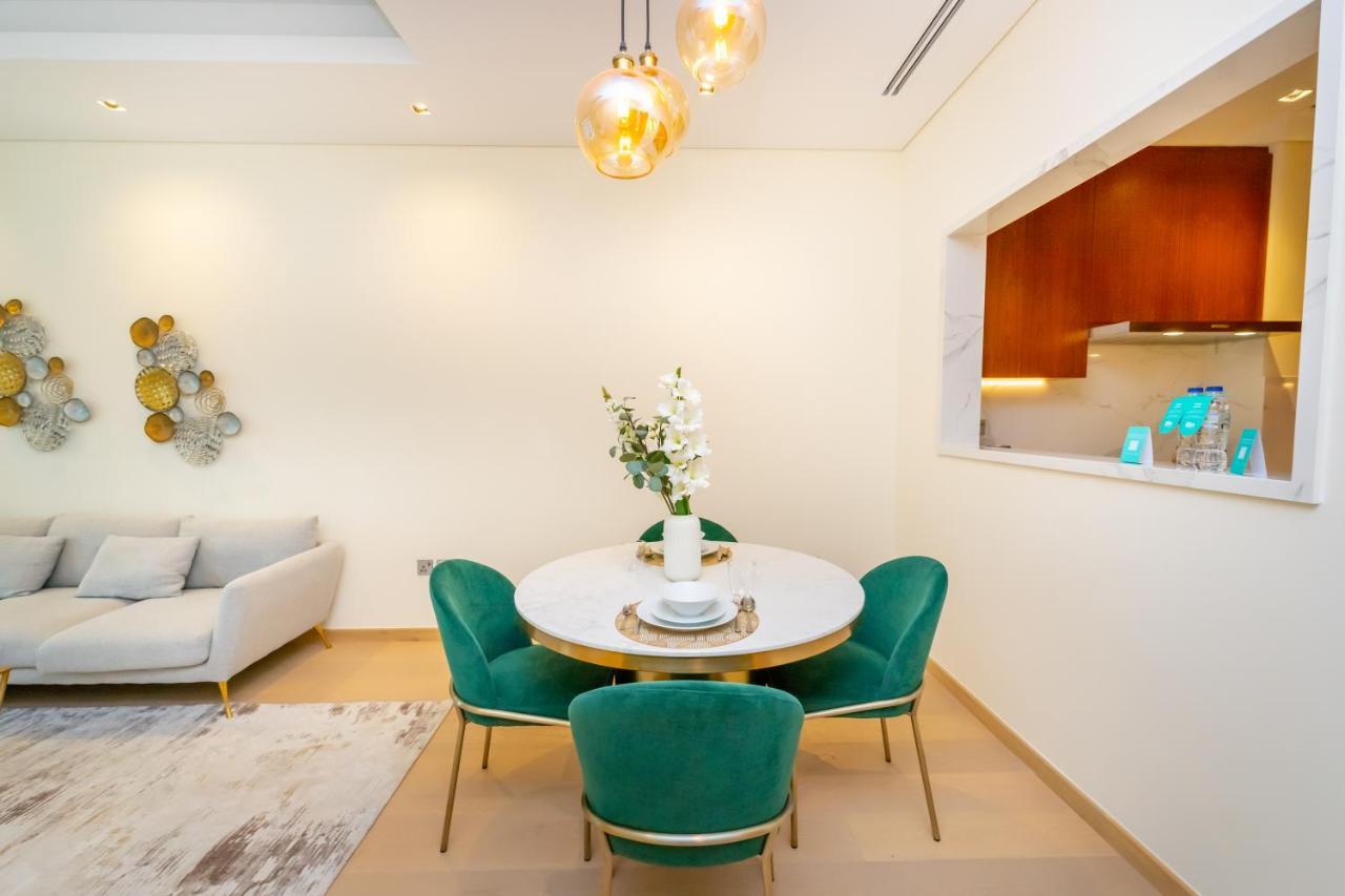 Fam Living - Rp Heights - 3 Mins Walk To Burj Khalifa & Mall Downtown Apartment Dubai