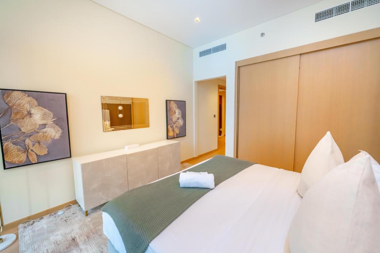 Apartment Fam Living - Rp Heights - 3 Mins Walk To Burj Khalifa & Mall Downtown Dubai
