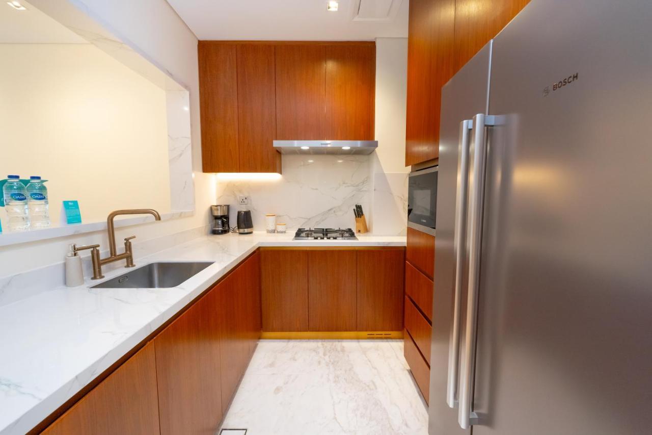 Fam Living - Rp Heights - 3 Mins Walk To Burj Khalifa & Mall Downtown * Dubai