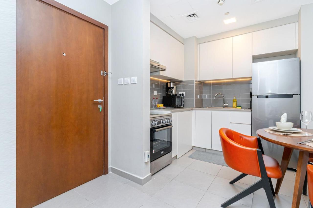 Beautiful Huge I Fully- Furnished Daire