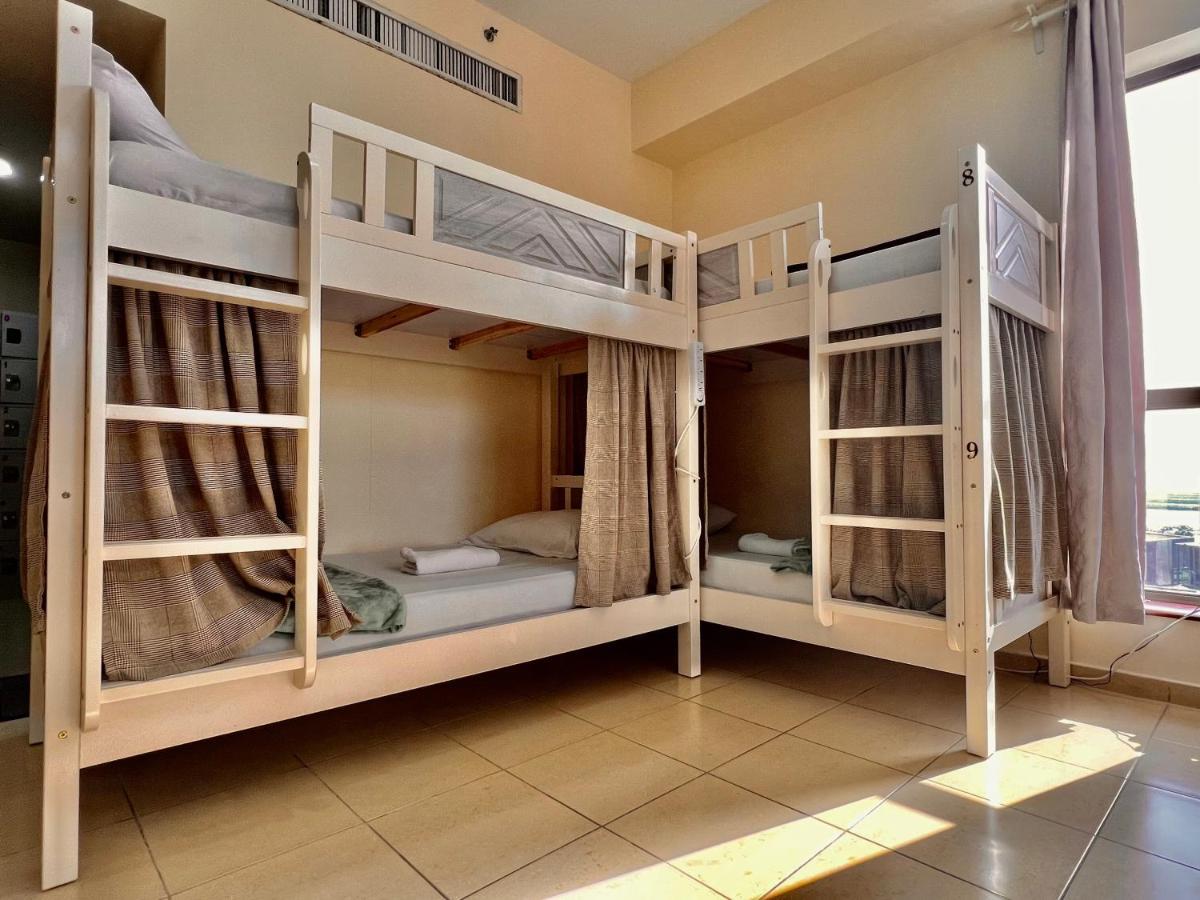 York Backpackers - Jumeirah Beach Dubai