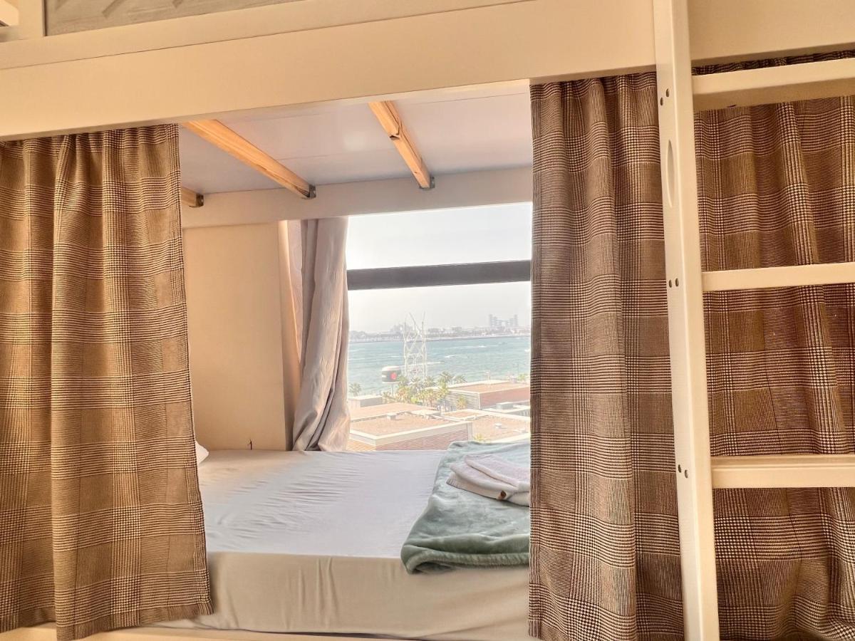 York Backpackers - Jumeirah Beach *