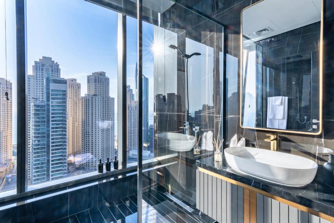 Daire Luxury Penthouse At Marina 180 Marina Views *