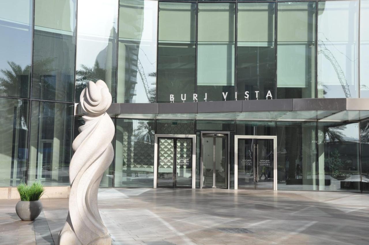 Frank Porter - Burj Vista Daire Dubai
