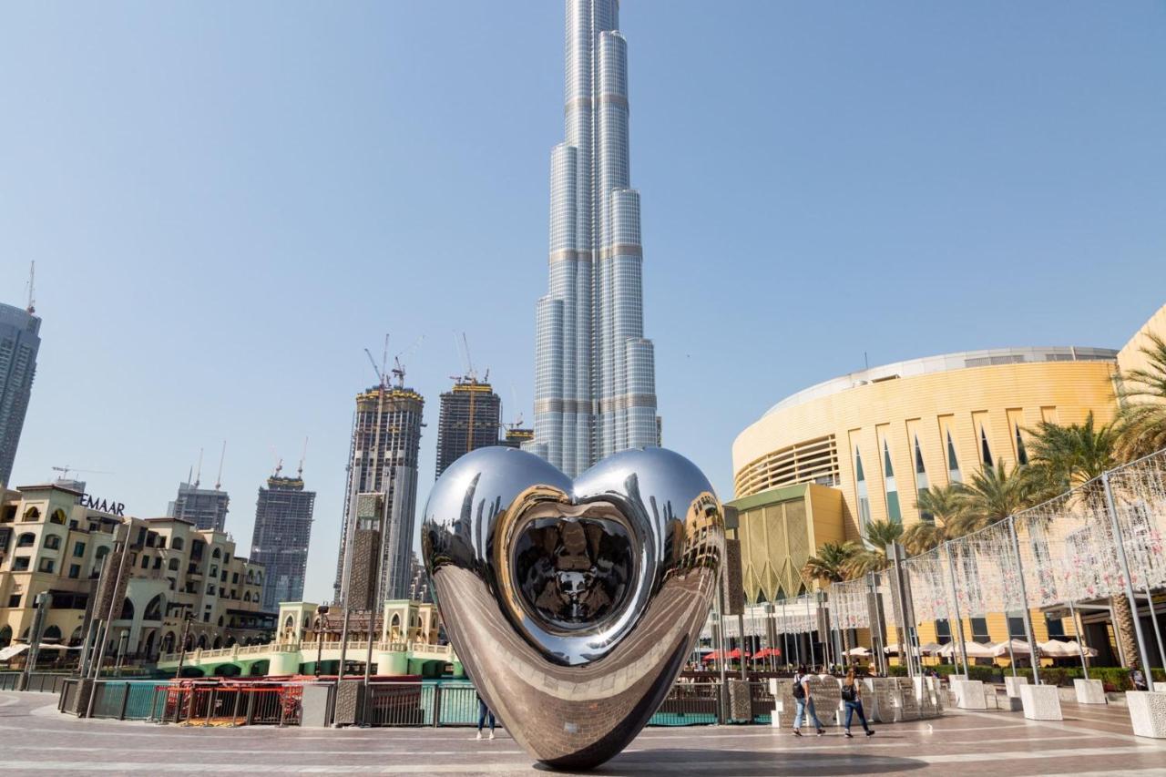 Frank Porter - Burj Vista Dubai