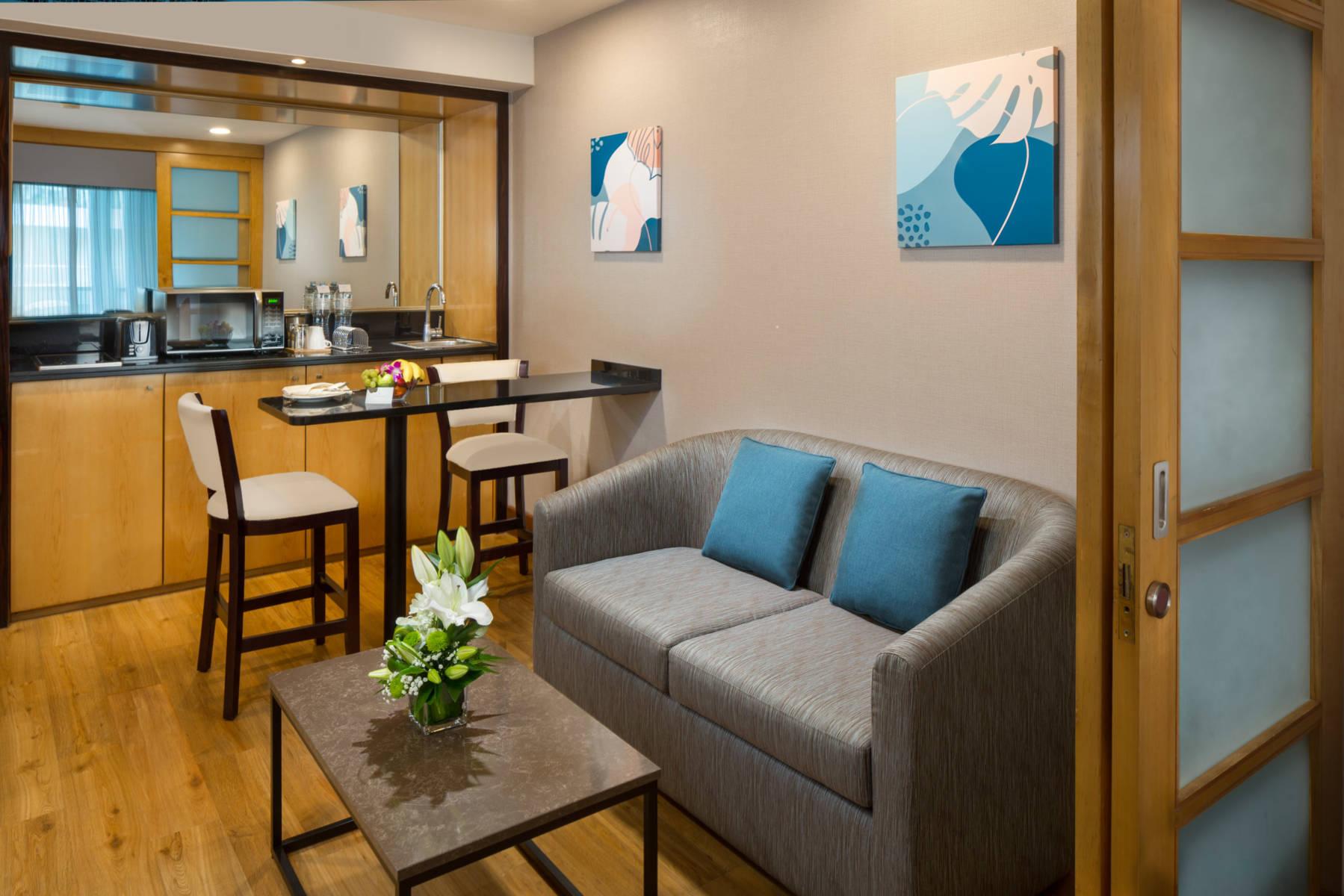 Savoy - Newly Renovated 4* Dubai