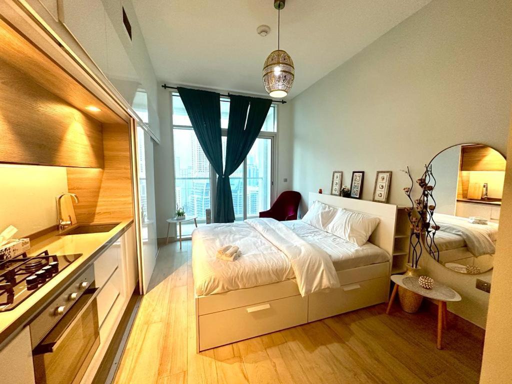 Elegant Near Jbr Apartment *