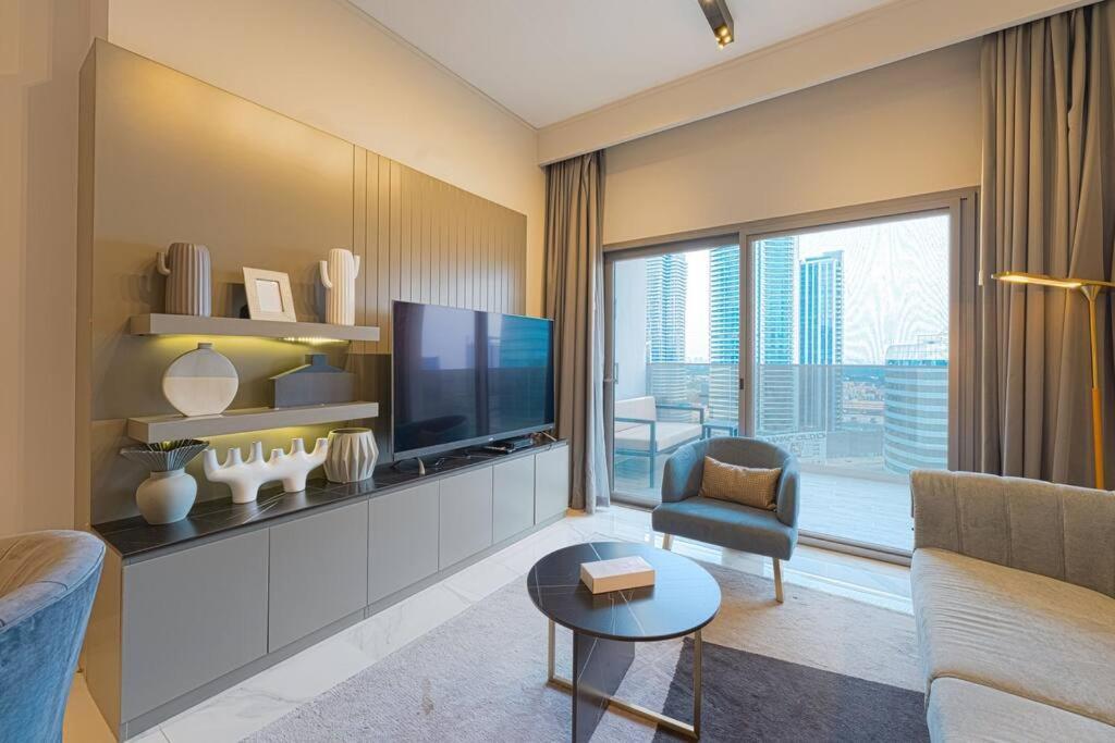 Exquisite 1-br At Mag 318 In Business Bay * Dubai