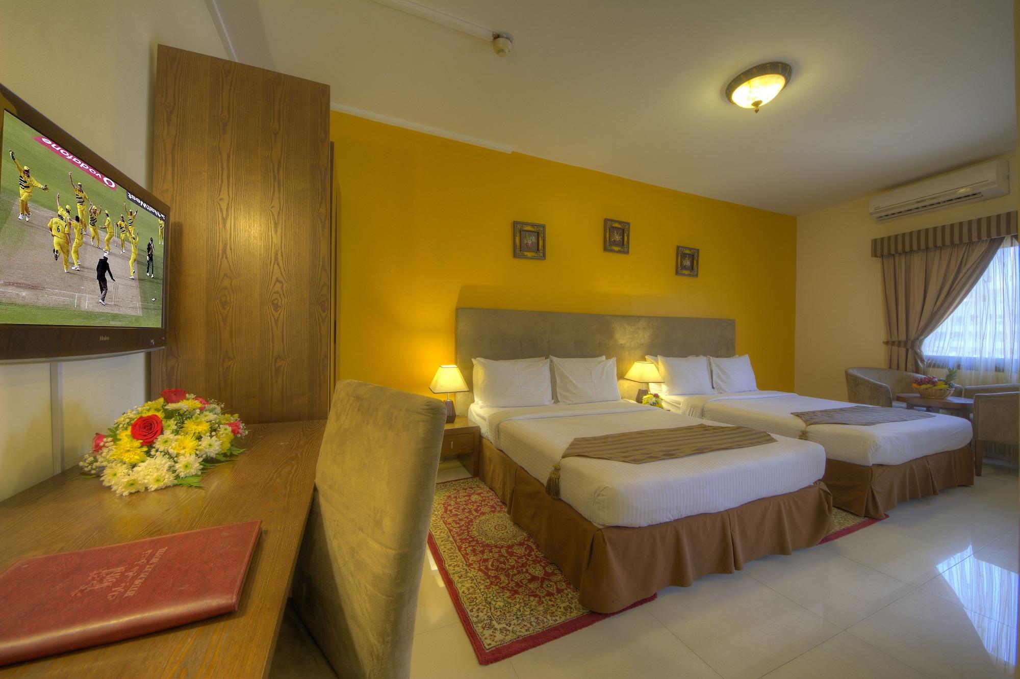 Hyde Park Hotel 2*