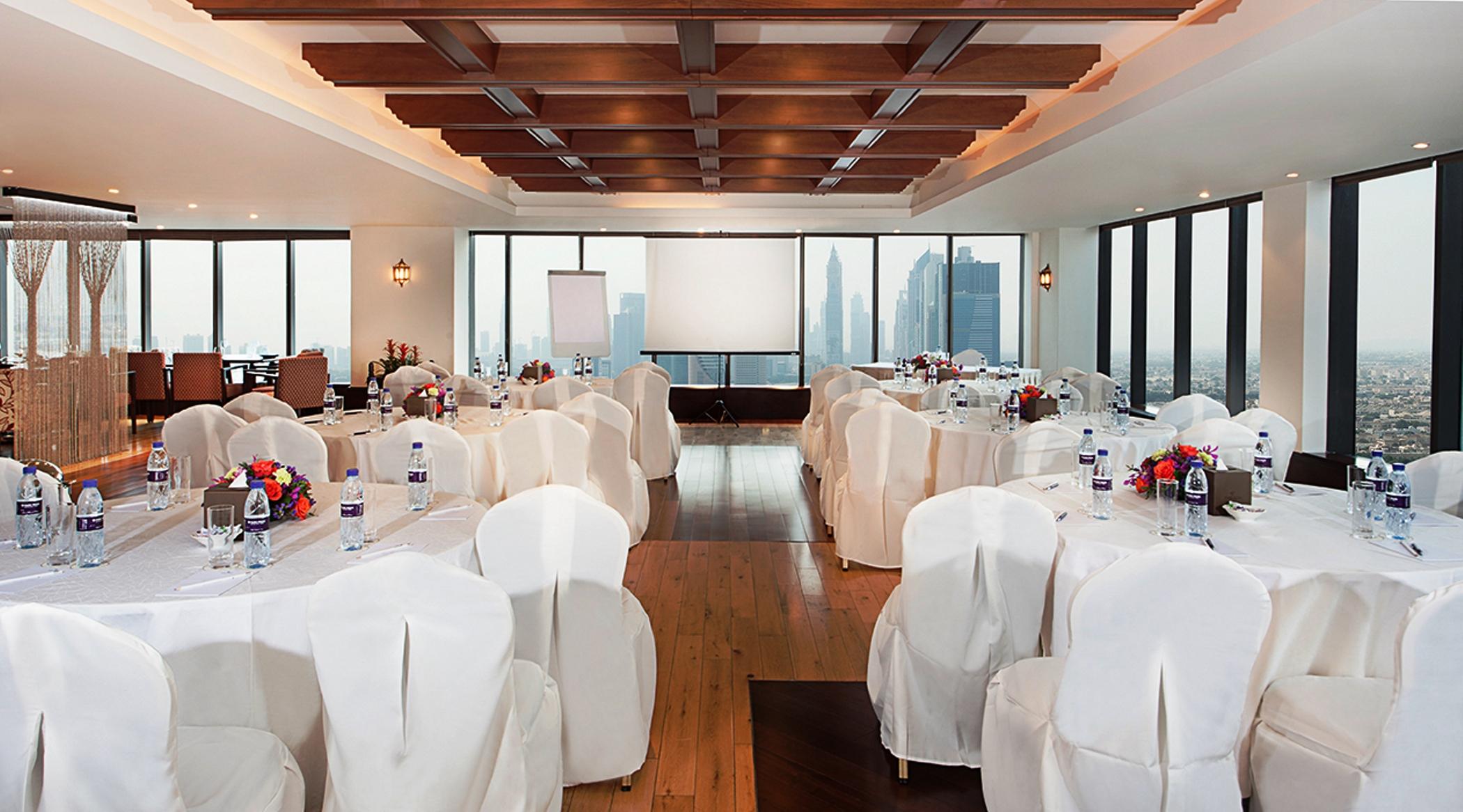 Hotel Park Regis Kris Kin Dubai