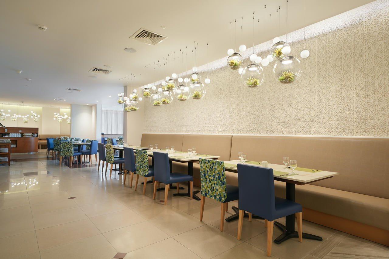 Hotel Arabian Park Dubai, An Edge By Rotana 3*