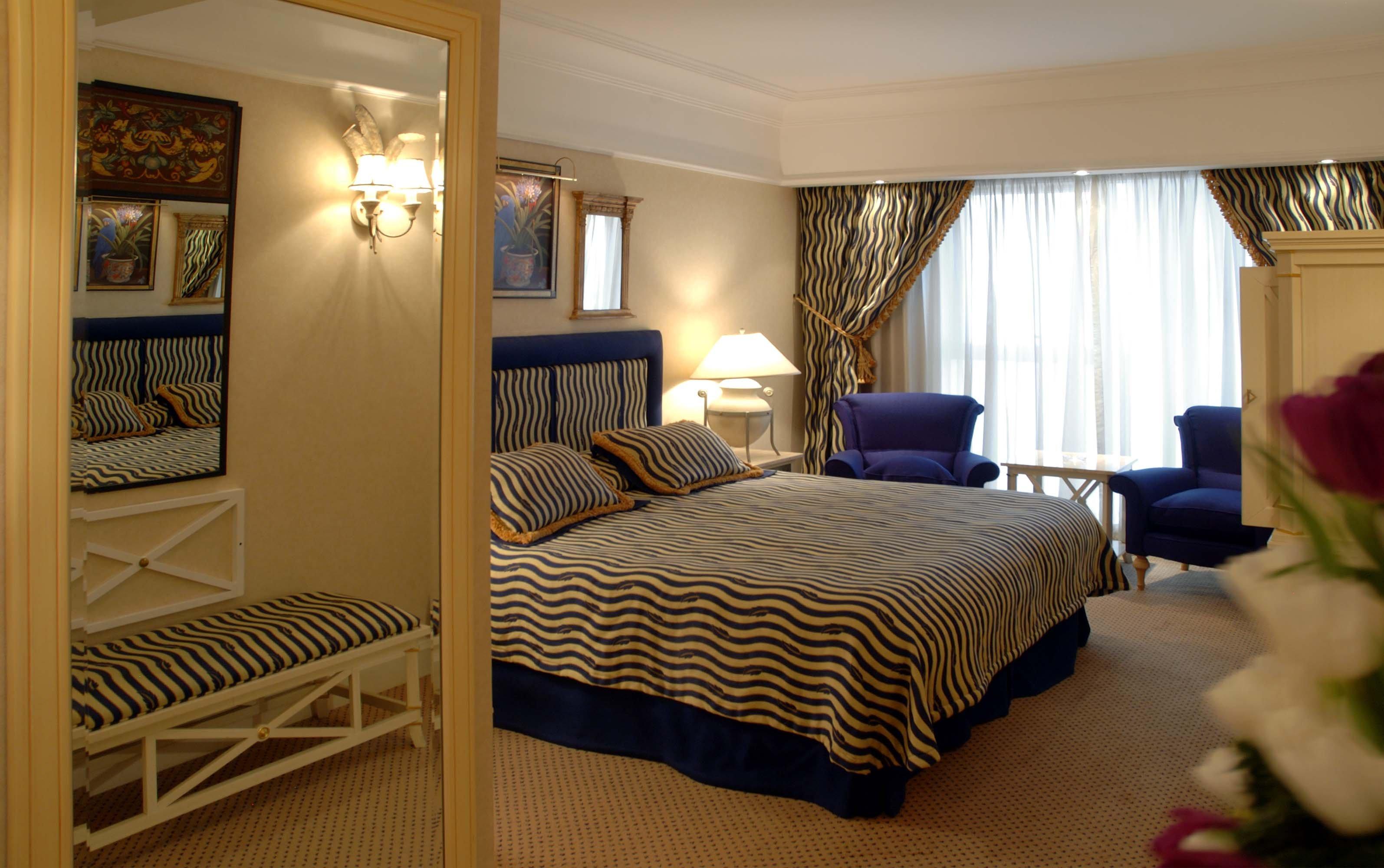 Hotel Millennium Plaza Downtown, 5*