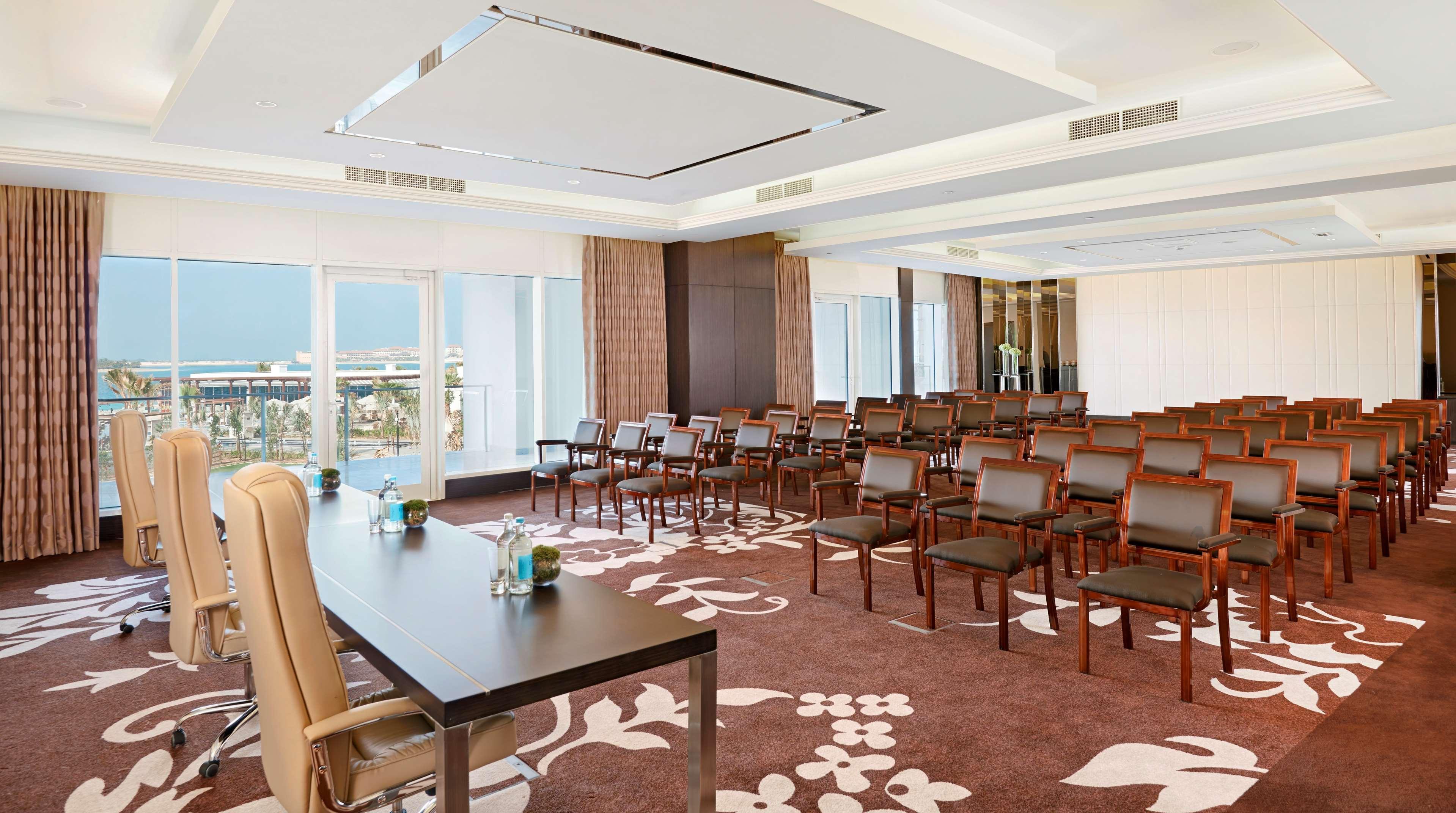 Resort Waldorf Astoria Palm Jumeirah 5*