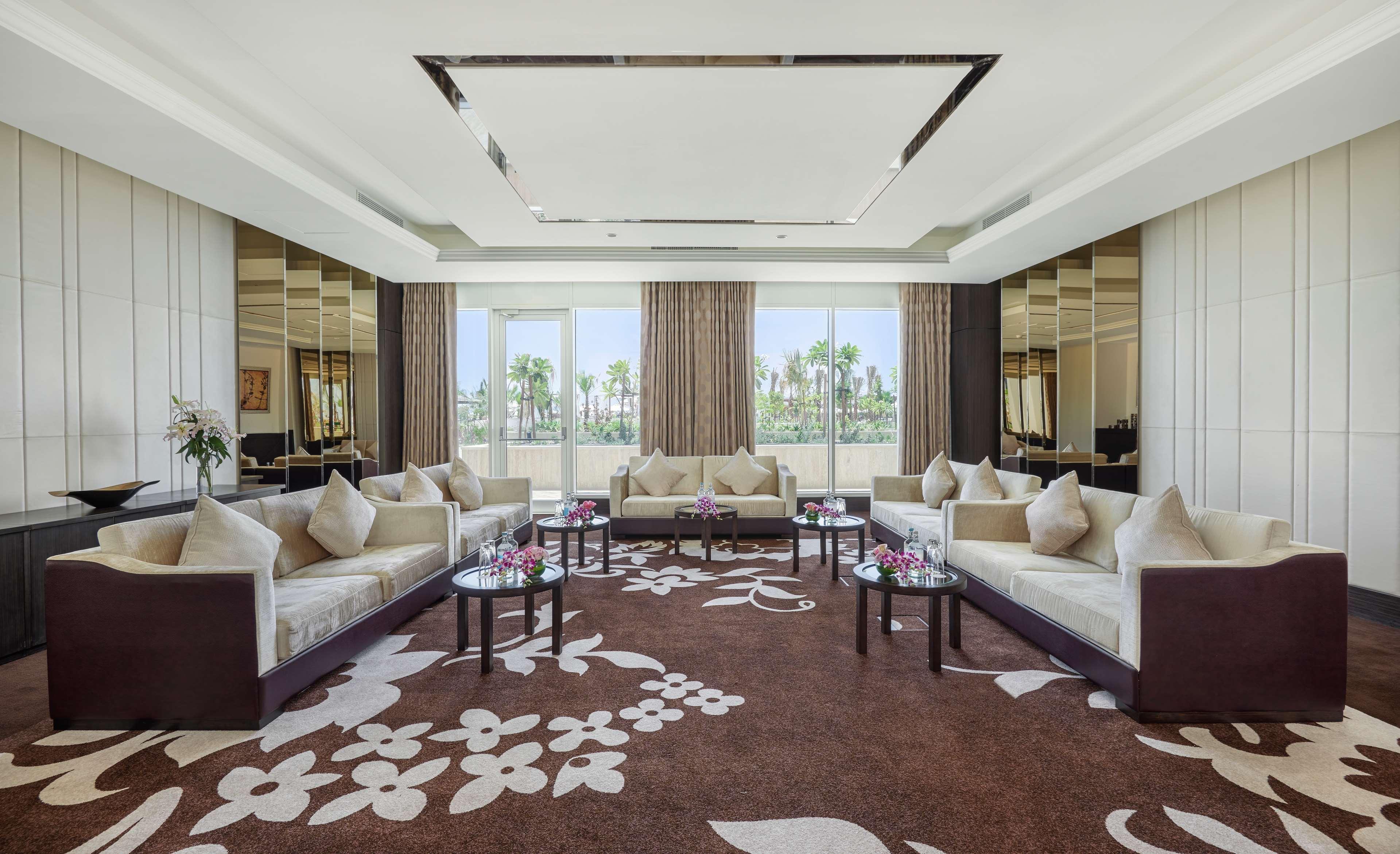 Waldorf Astoria Palm Jumeirah Resort