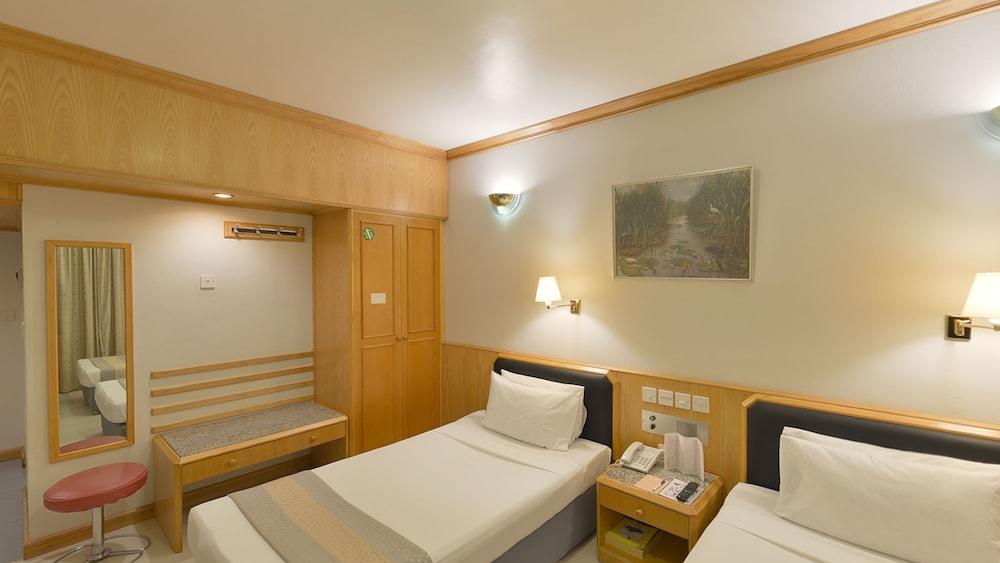Grand Astoria 3*