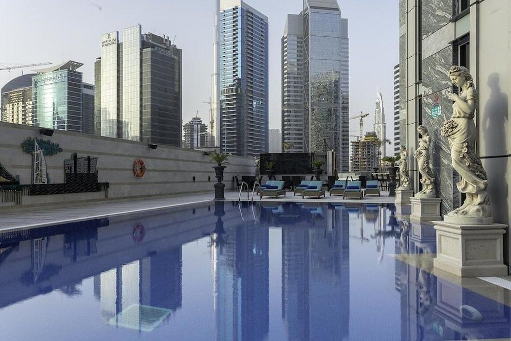 Renaissance Business Bay Hotel, 5*