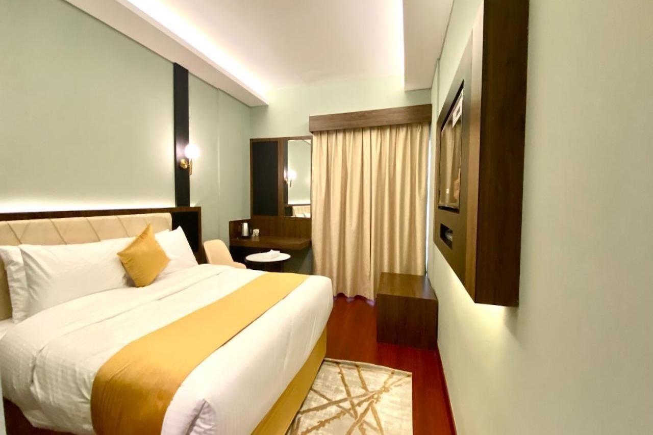 Sun City International Hotel 2*