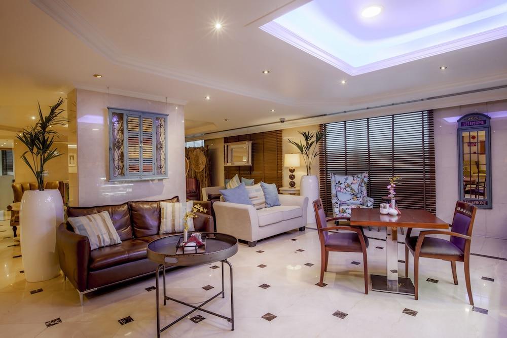 Golden Sands Aparthotel 3*