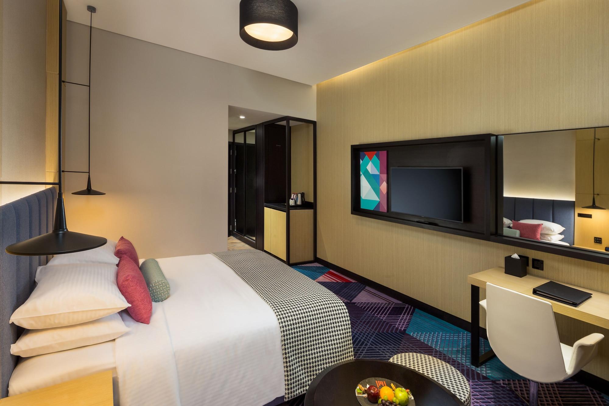 Hotel Millennium Al Barsha 4*
