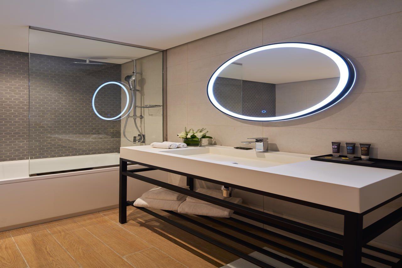 Novotel Jumeirah Village Triangle Otel Dubai