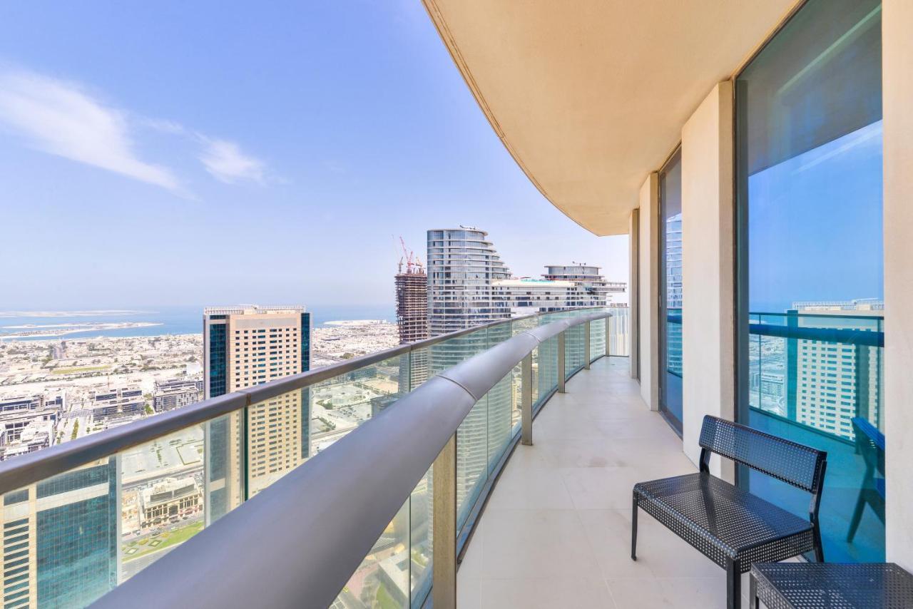 Apartment Burj Vista, Downtown Collection