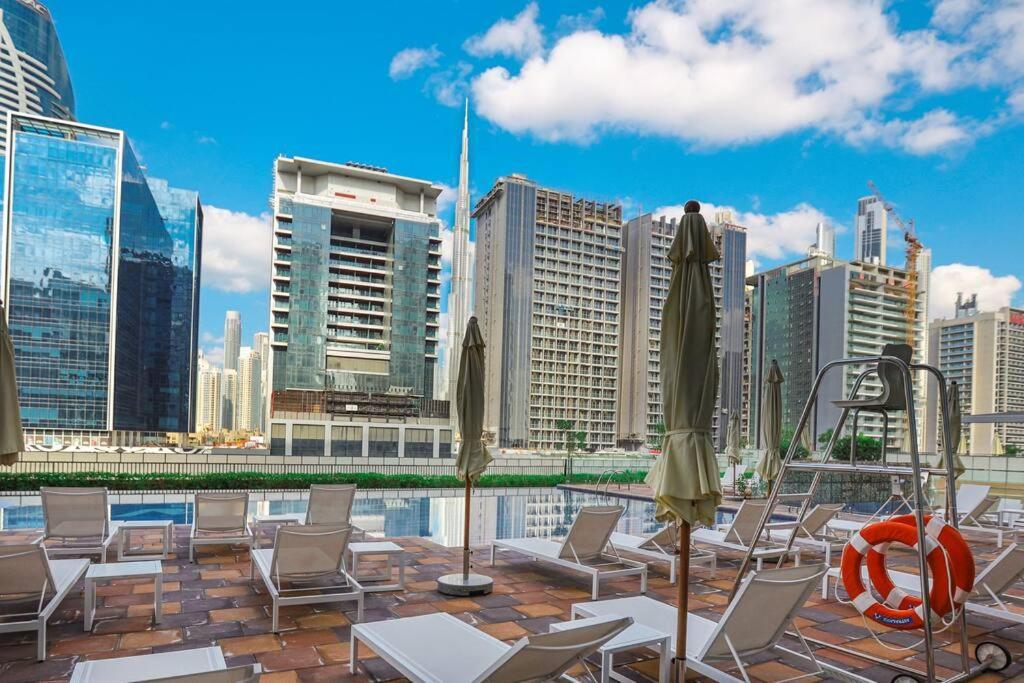Reva Tower- 2br Mall Walking & Canal Facing Apartamento *