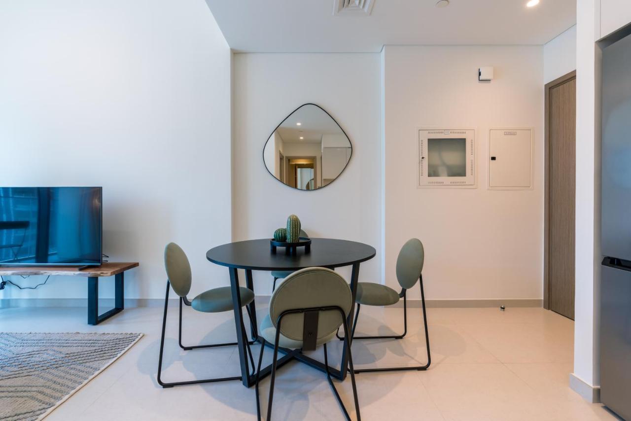 Luxury Burj Royale In The Heart Of Downtown