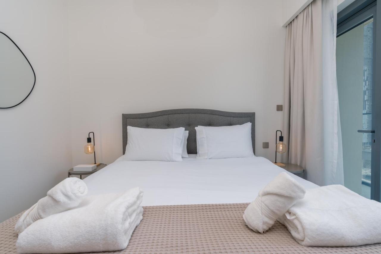 Luxury Burj Royale In The Heart Of Downtown Apartment