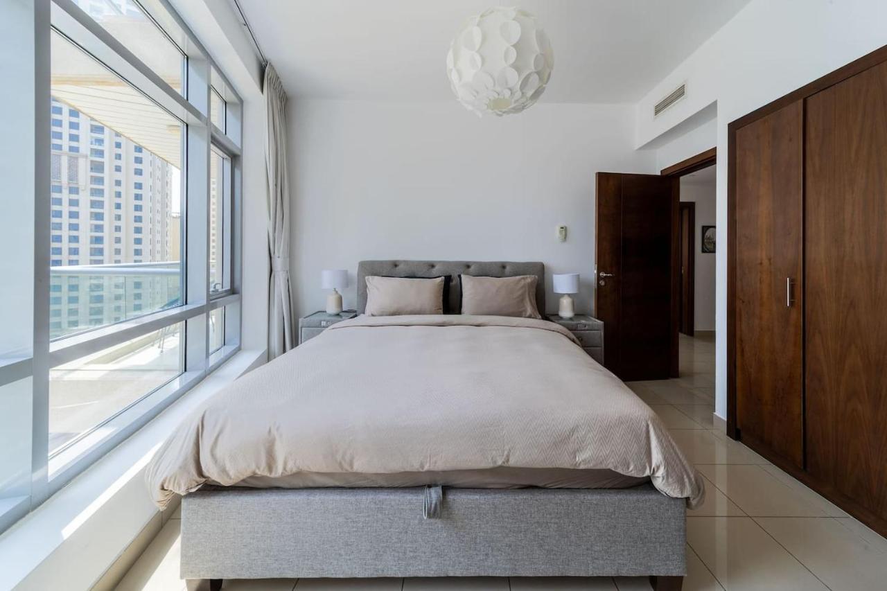 Heart Of The Marina - 1 Bedroom * Dubai