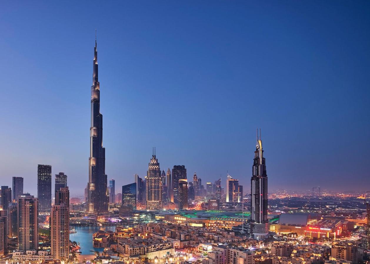 Vacation Near Adcb Metro & Sharaf Dg Metro Stations Hostel