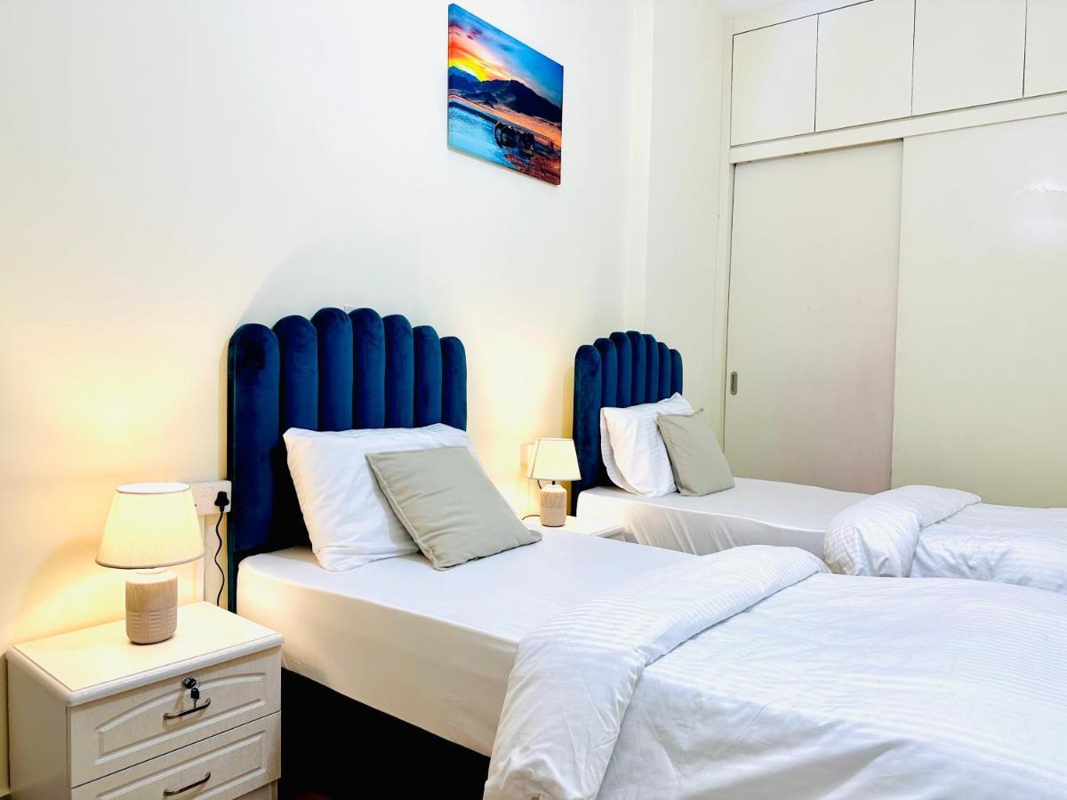 Vip - Females Only Hostel