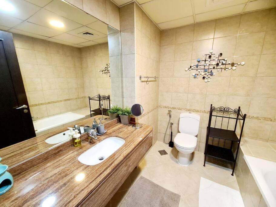 Sunrise Homes - With Huge Balcony & Amazing View Near Jbr Dubai
