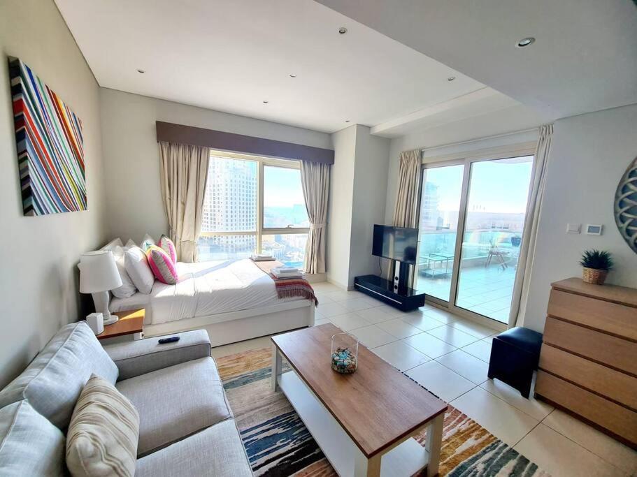 Apartment Sunrise Homes - With Huge Balcony & Amazing View Near Jbr *