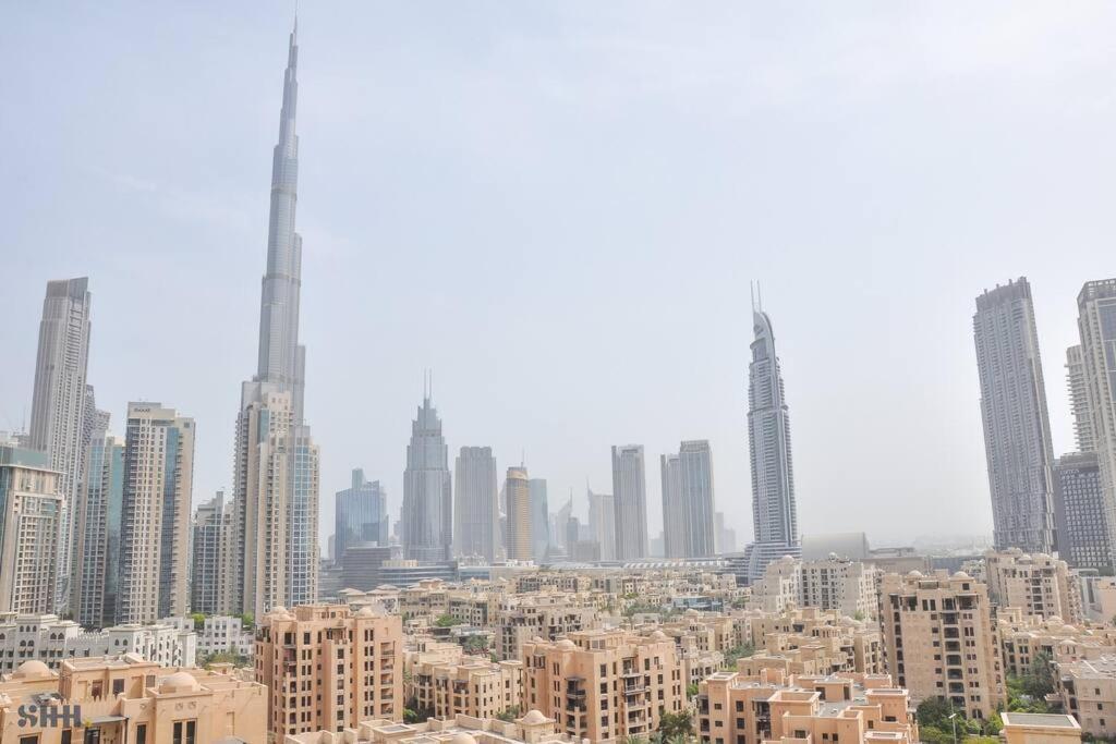 Holiday home Lovely 2 Bedroom W/burj Khalifa View!
