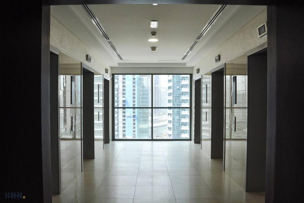 Lovely 2 Bedroom W/burj Khalifa View! Holiday home Dubai